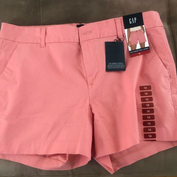 Shorts - Picture 5 of 12